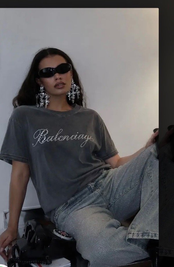 Producto - Remera Balenciaga - 0