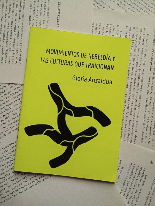 Producto - movimientos de rebeldía y las culturas que traicionan de Gloria Anzaldúa