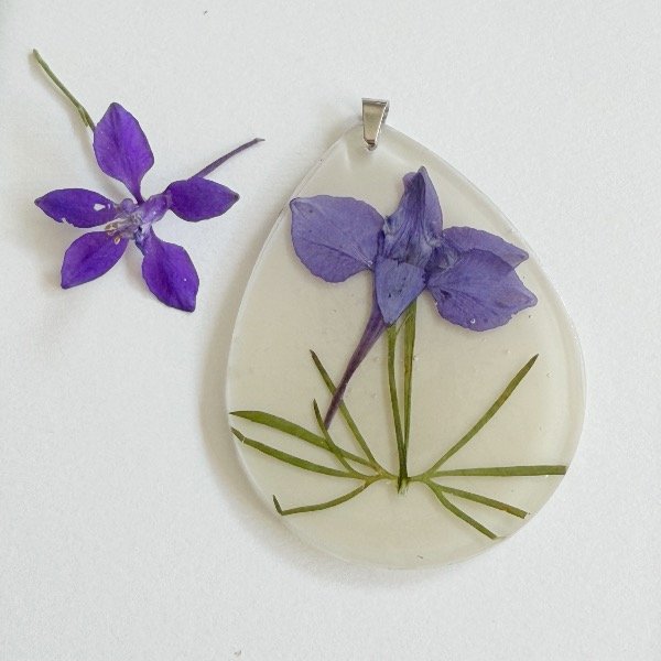 Producto - Dije Espuela grande