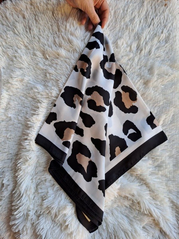 Producto - PSX60Est5 Seda Estampada 5