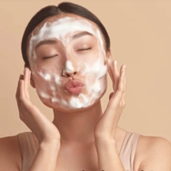Producto - Espuma limpiadora facial 60gr y 250gr