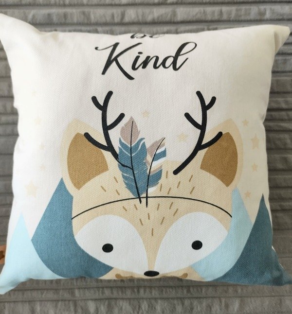 Producto - Almohadon 35 x 35 Be kind