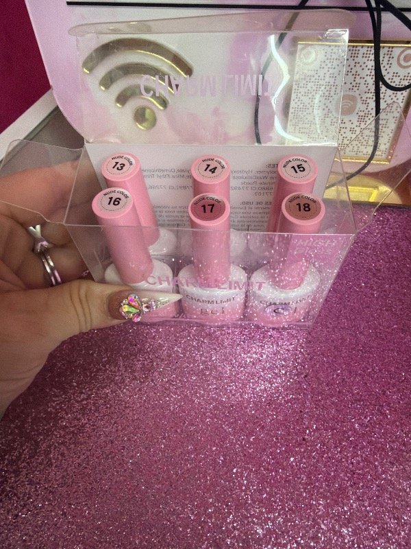Producto - Caja de esmaltes x6 via lactea colores letra C  charm limit