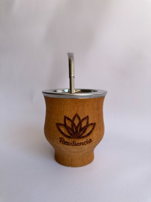 Producto - Mate camionero de algarrobo - flor de loto