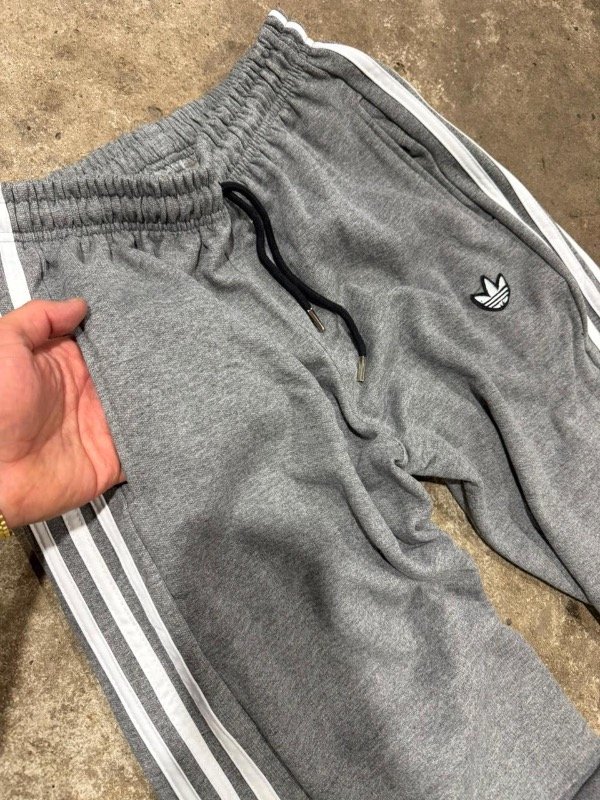 Producto - Jogging Adidas 3 lineas - 2
