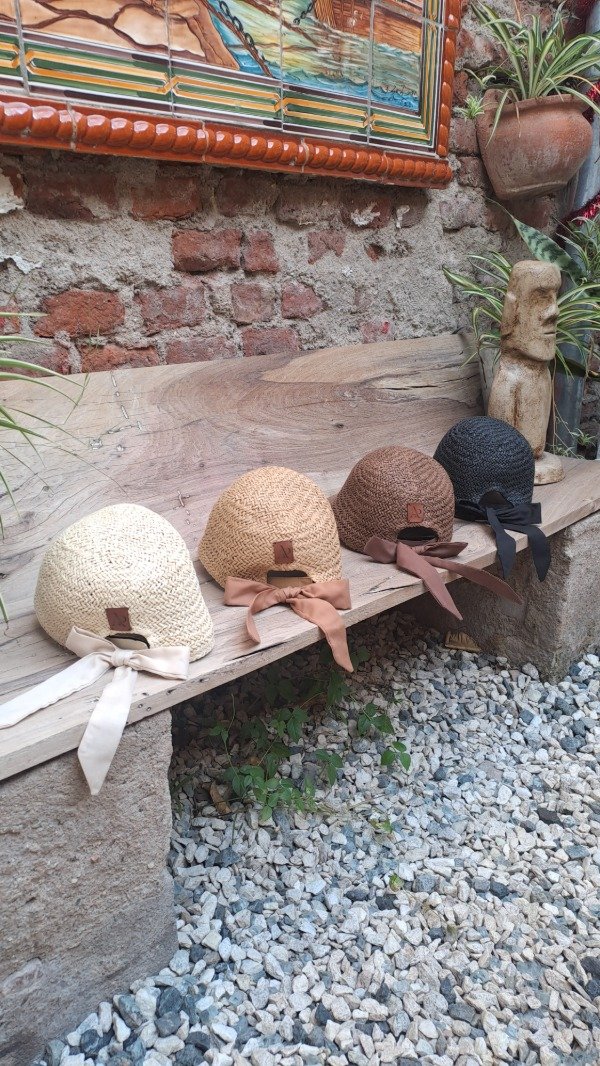 Producto - Gorra MALÚ