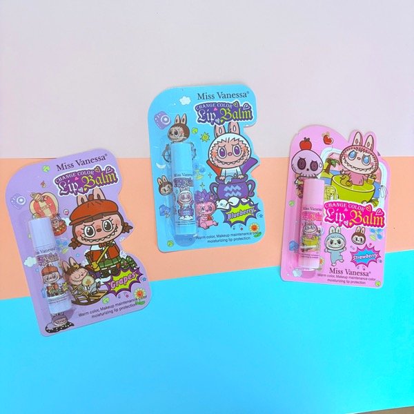 Producto - Bálsamo con packagging Labubu 2x1