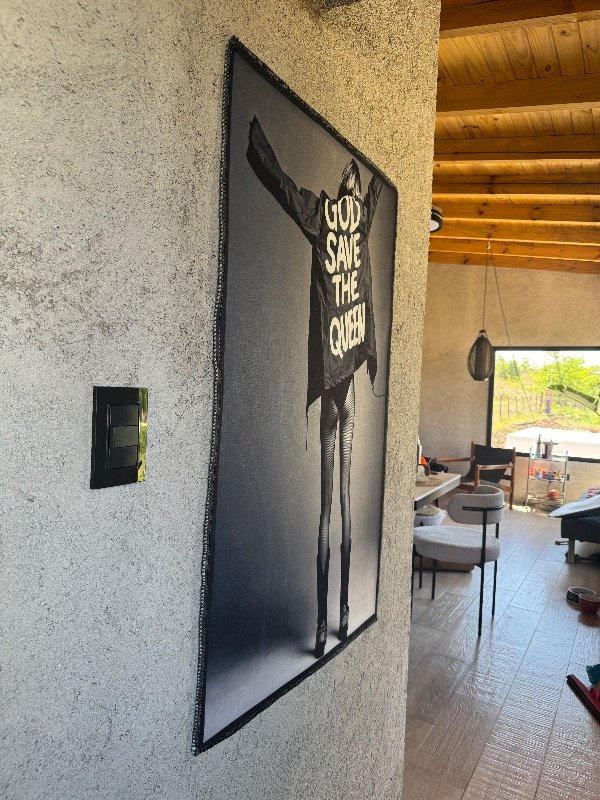 Producto - GOD SAVE THE QUEEN