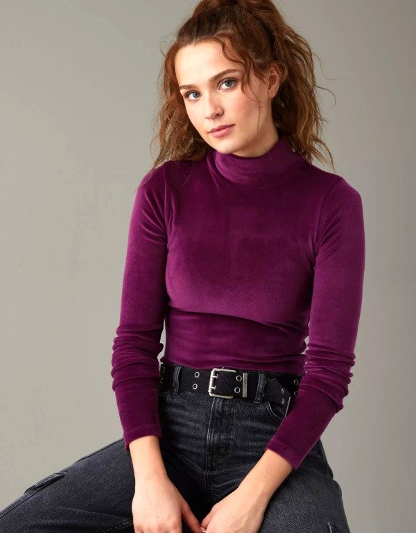 Producto - Polera plush purpura
