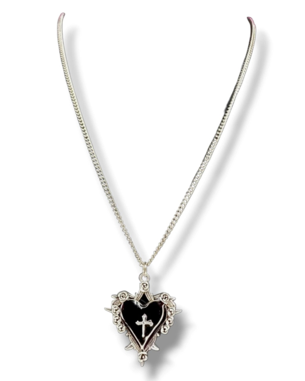 Producto - collar corazon negro