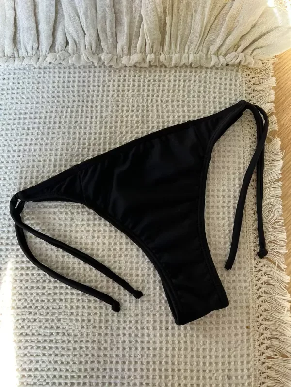 Producto - LESS BIKINI NEGRA