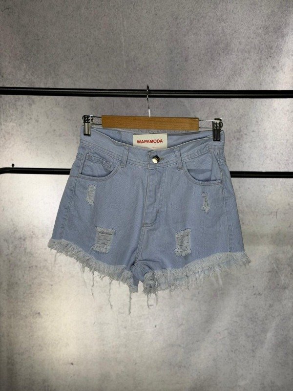 Producto - SHORT CELESTE RIGIDO ROTURAS