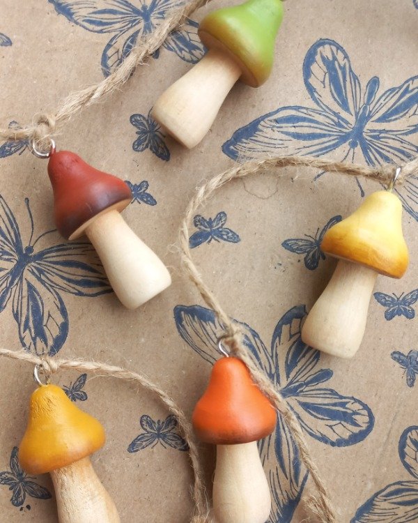 Producto - Guirnalda de honguitos otoñales