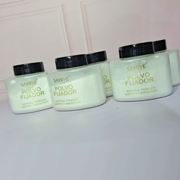 Producto - Polvo translucido saniye