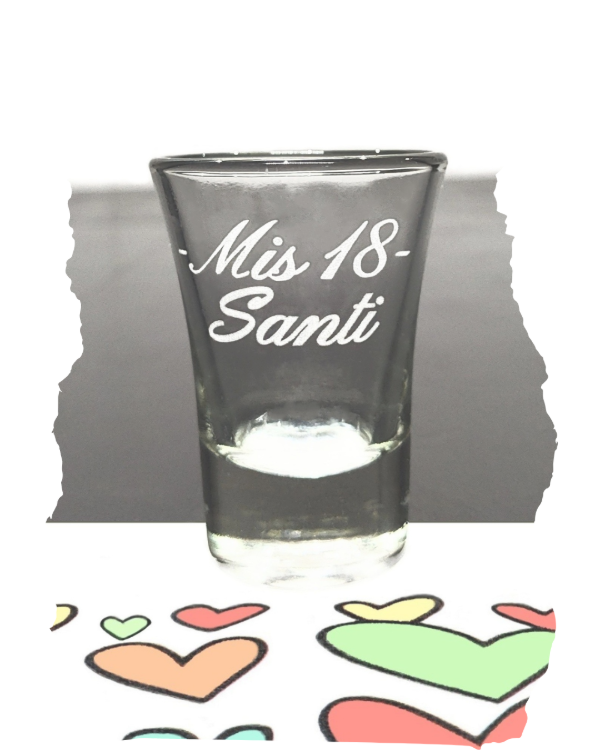 Producto - Vasos shots souvenirs 18 años X24
