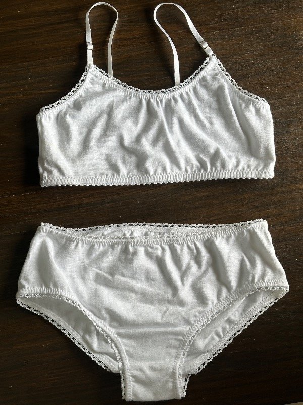 Producto - Conjunto infantil blanco