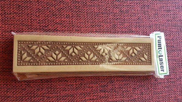 Producto - Puntillas - 18 x 4,5 cm - Cod. 106