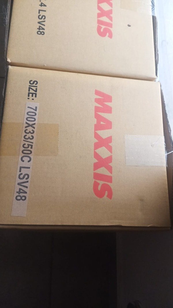 Producto - Camara Maxxis 700x33/50 Valvula Auto Larga de 48mm