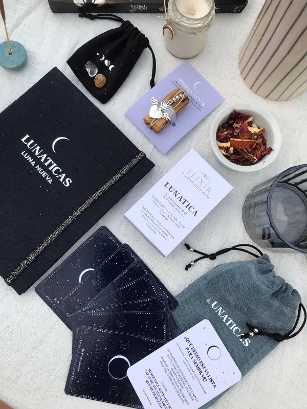 Producto - BOX LUNÁTICAS