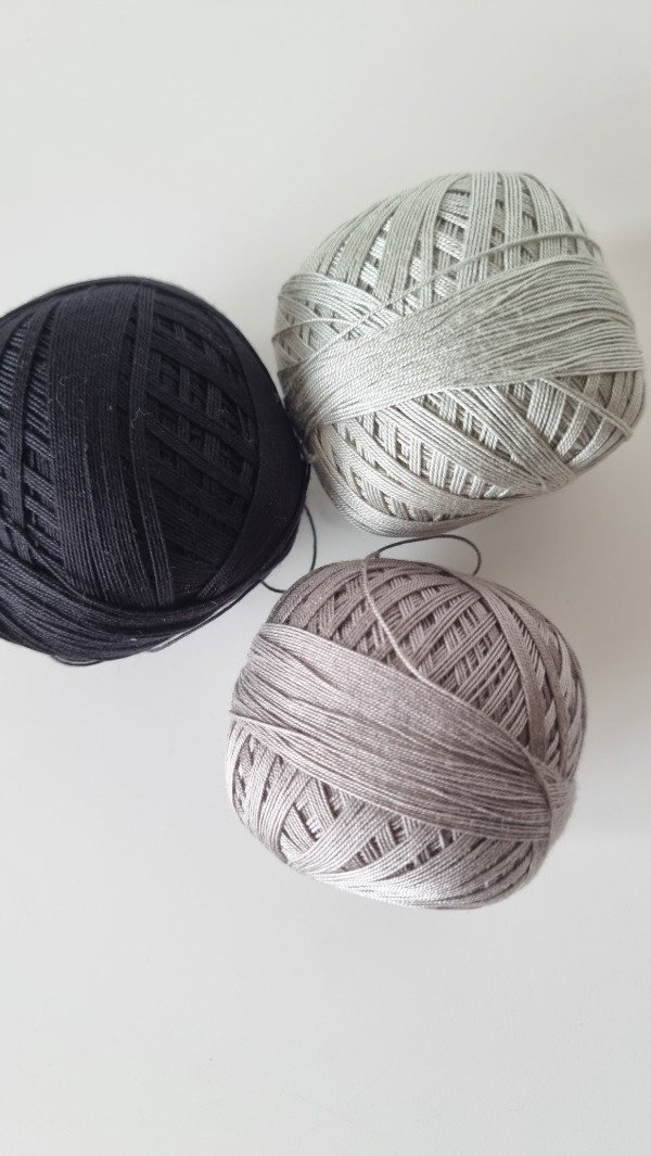 Producto - Hilo de ENCAJE x 290 Metros (de 1 mm)/ grises