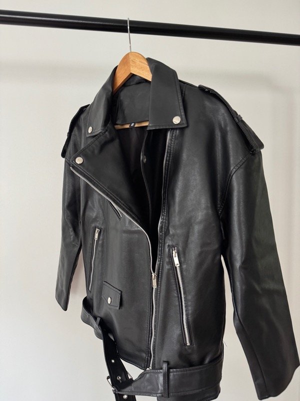 Producto - JACKET CUERO IMPORTADA NEGRA