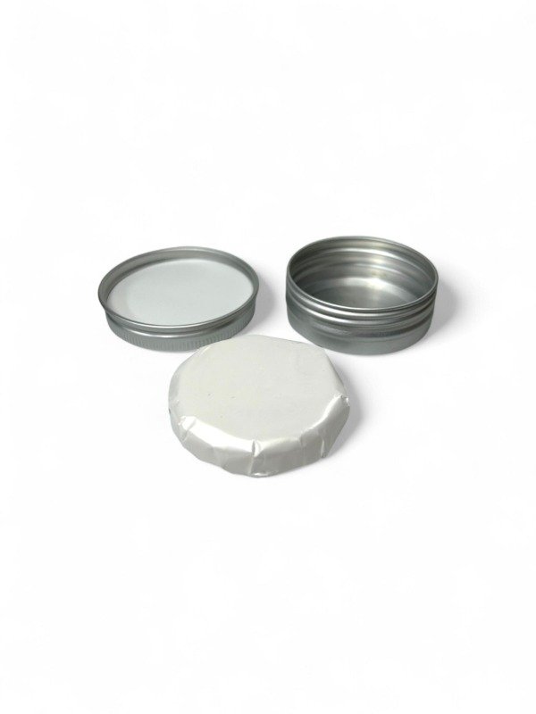 Producto - Lata Pastillero de Aluminio + Jabón Artesanal Envuelto (48mm)