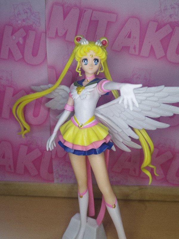 Producto - Figura Sailor Moon Serena Con Alas ( 23 cm )