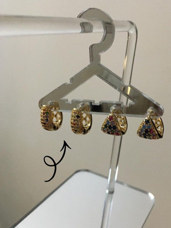 Producto - Argollas Color Micropave Acero Dorado
