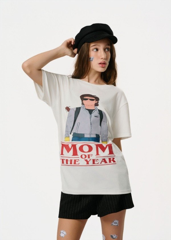 Producto - MOM OF THE YEAR TEE