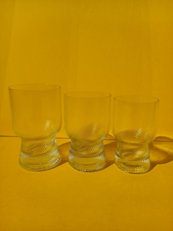 Producto - Vasos curvy cristal grandes hay 11 precio por unidad