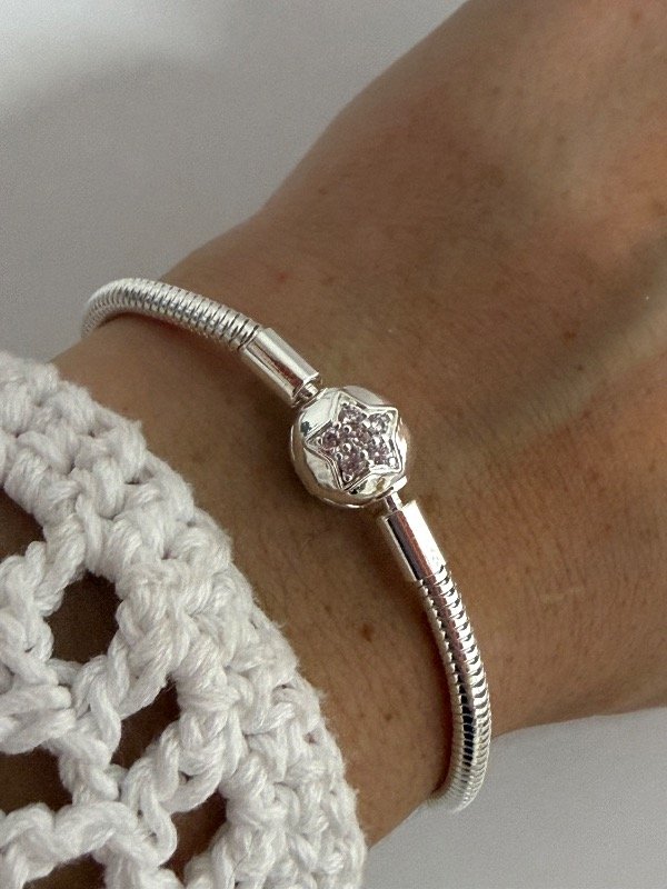 Producto - PB1185 Pulsera Pandora  cierre redondo con estrella y micropave