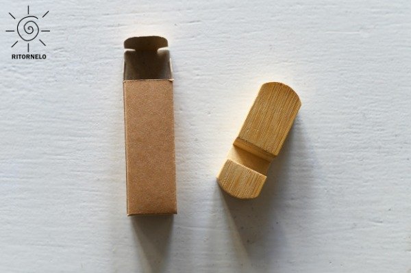 Producto - Soporte de celular con cuerpo de bambú
