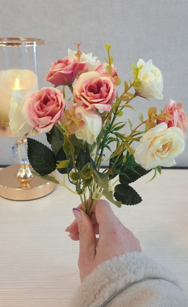 Producto - RAMO ROSAS CHICAS ROMANTIC