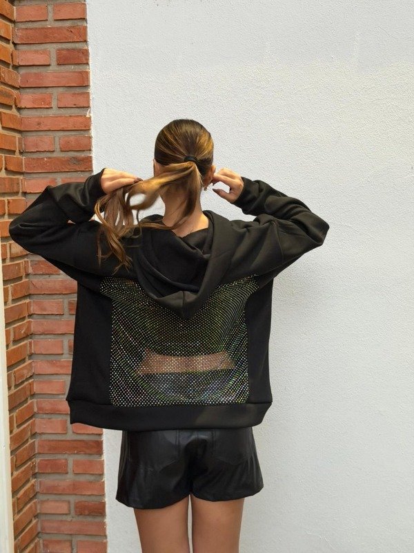 Producto - maxi canguro con strass en la espalda