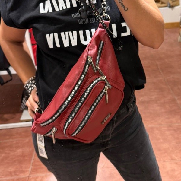 Producto - LA RIÑONERA MAS COOL. Maxi riñonera Nena Juana