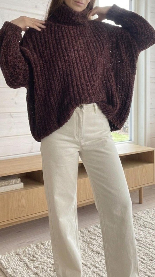 Producto - POLERA TANIA CHOCOLATE