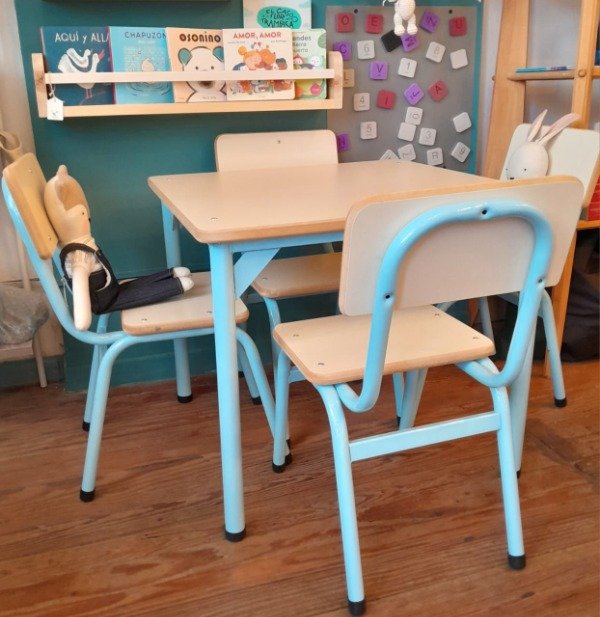 Producto - Mesa / Silla Retro