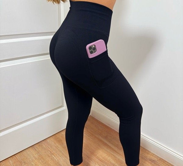 Producto - PACK x 3 calza negra con bolsillo seamless active