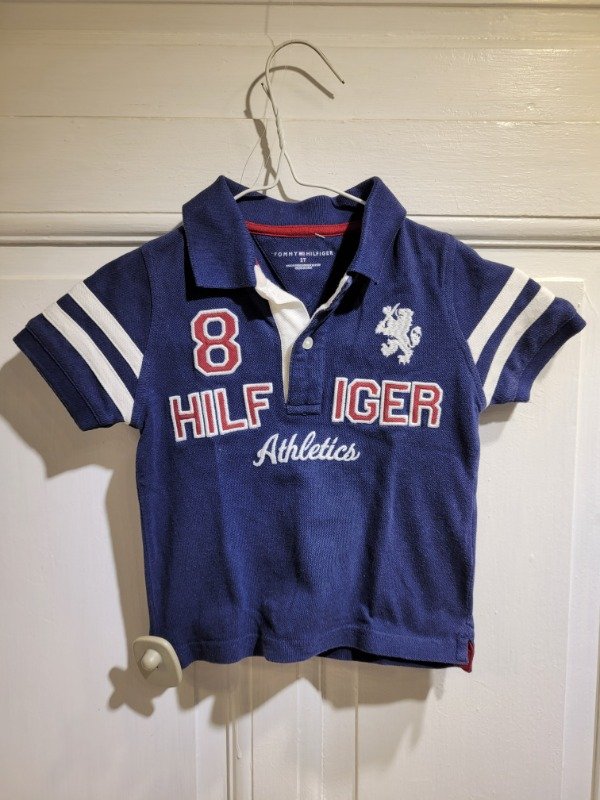Producto - Chomba TOMMY HILFIGER azul Talle 2 años - PRECIO: 12X