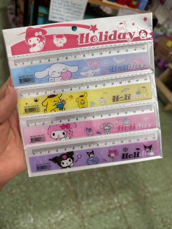 Producto - Kit regla sanrio