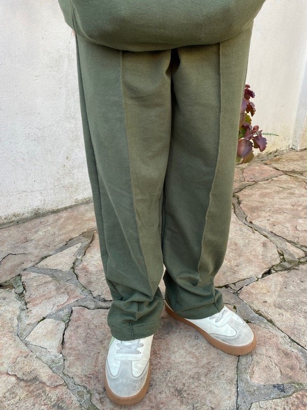 Producto - Jogger rústico verde militar