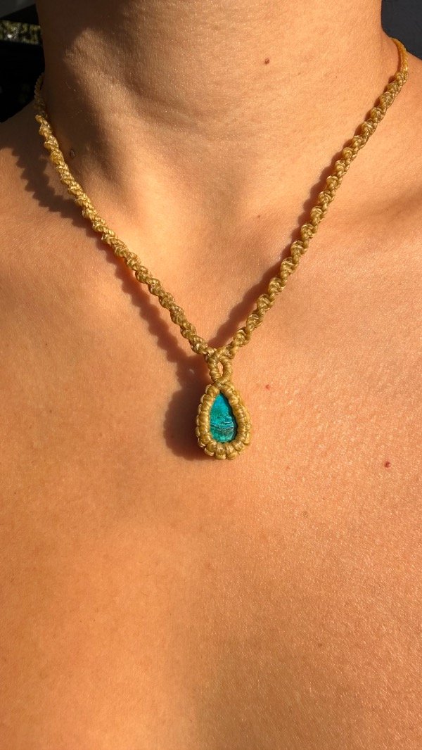 Producto - Collar Amuleto Crisocola - Comunicación y Serenidad interior