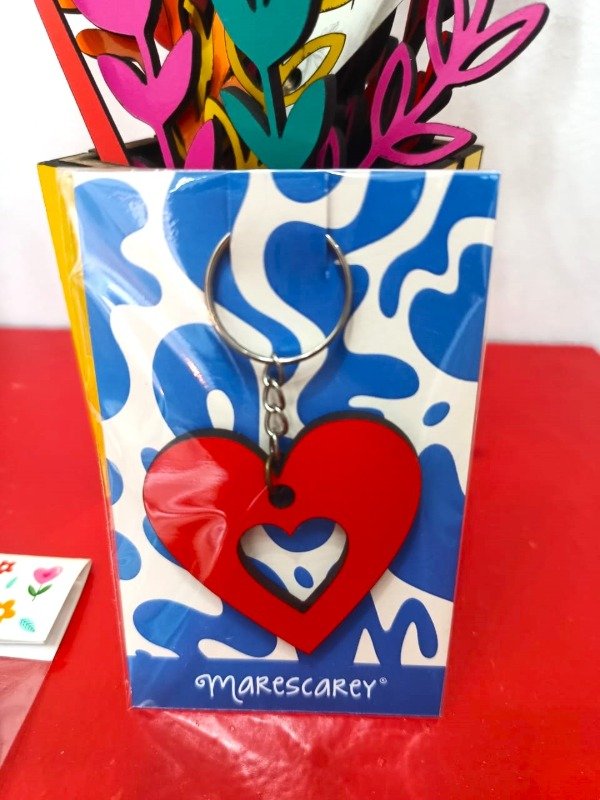 Producto - Llavero Corazón calado / Rojo Fuego - 2