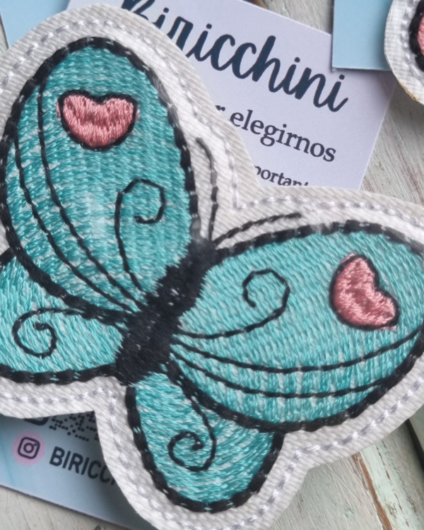 Producto - Pines Personalizados  - "Mariposa Turquesa"