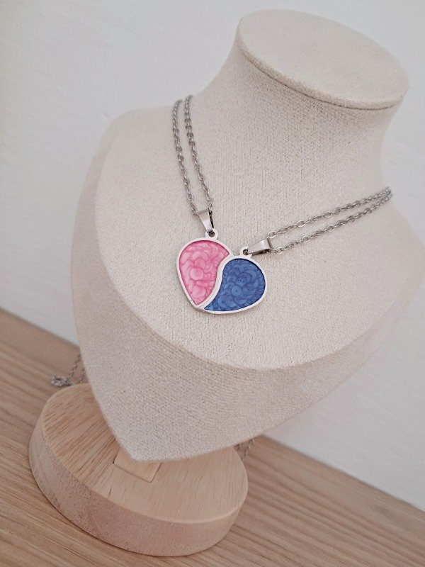 Producto - Collar para compartir con dije esmaltado