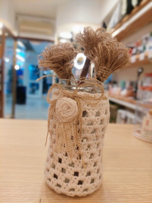 Producto - Frasco tejido + flores Deco