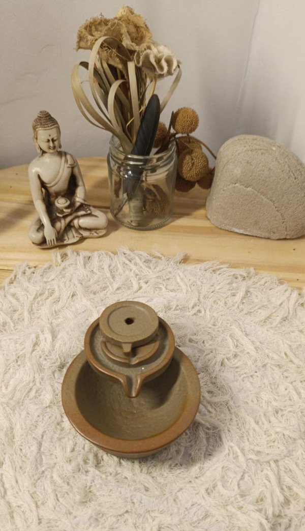 Producto - Porta conos Vasija dorada