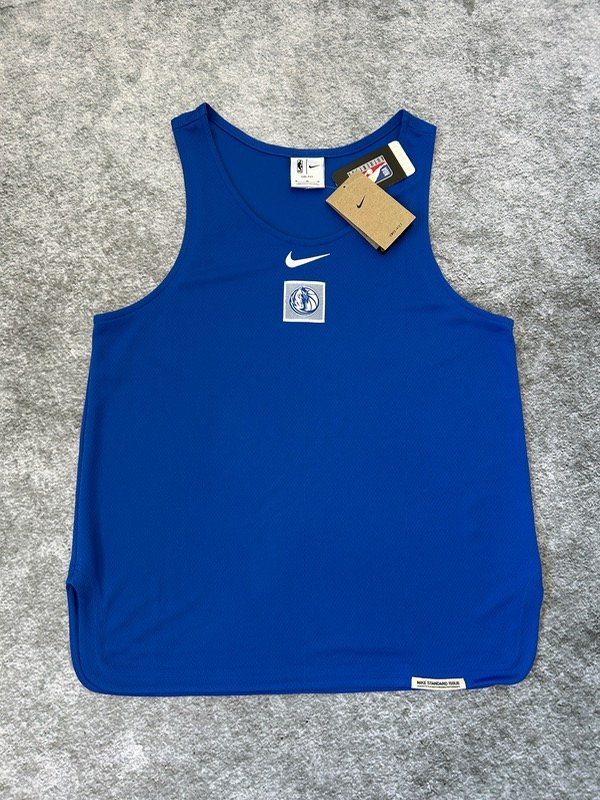 Producto - Dallas Mavericks Nike Standard Issue