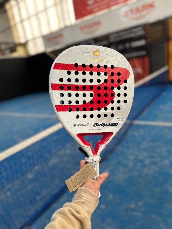 Producto - PALETA BULLPADEL IONIC LIGHT ARGENTINA 2026 - 1