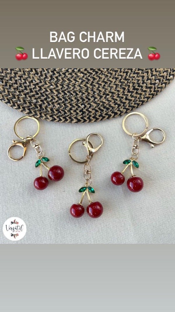 Producto - Bag charm Llavero Cereza